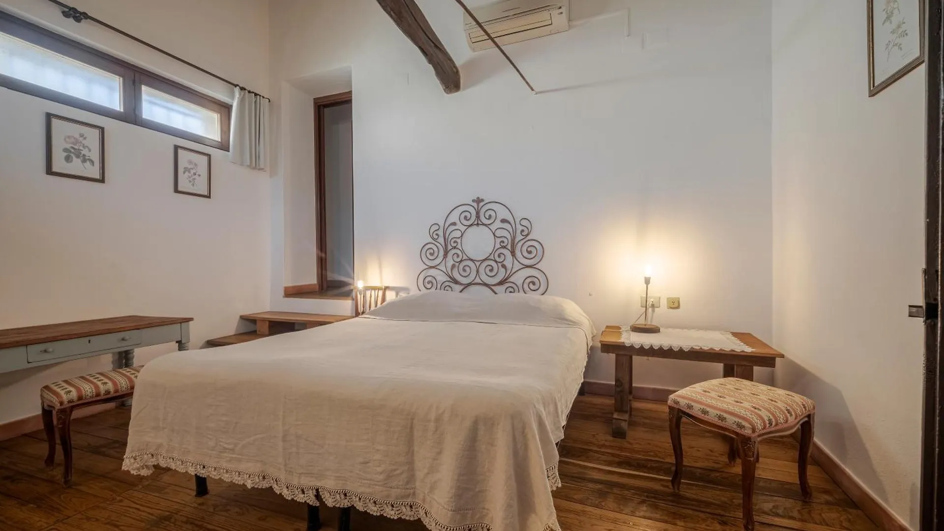 Casa Camboni-Dimora Storica Bed & Breakfast