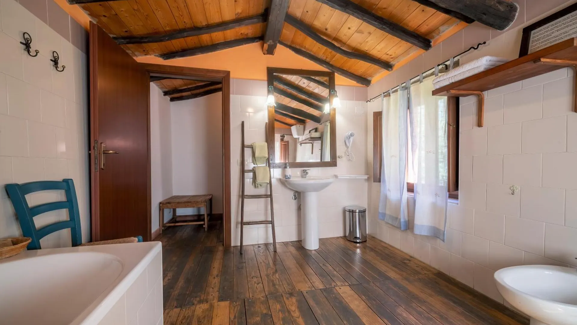 Casa Camboni-Dimora Storica Bed & Breakfast San Vito  4*, San Vito (Sardinia) Italie