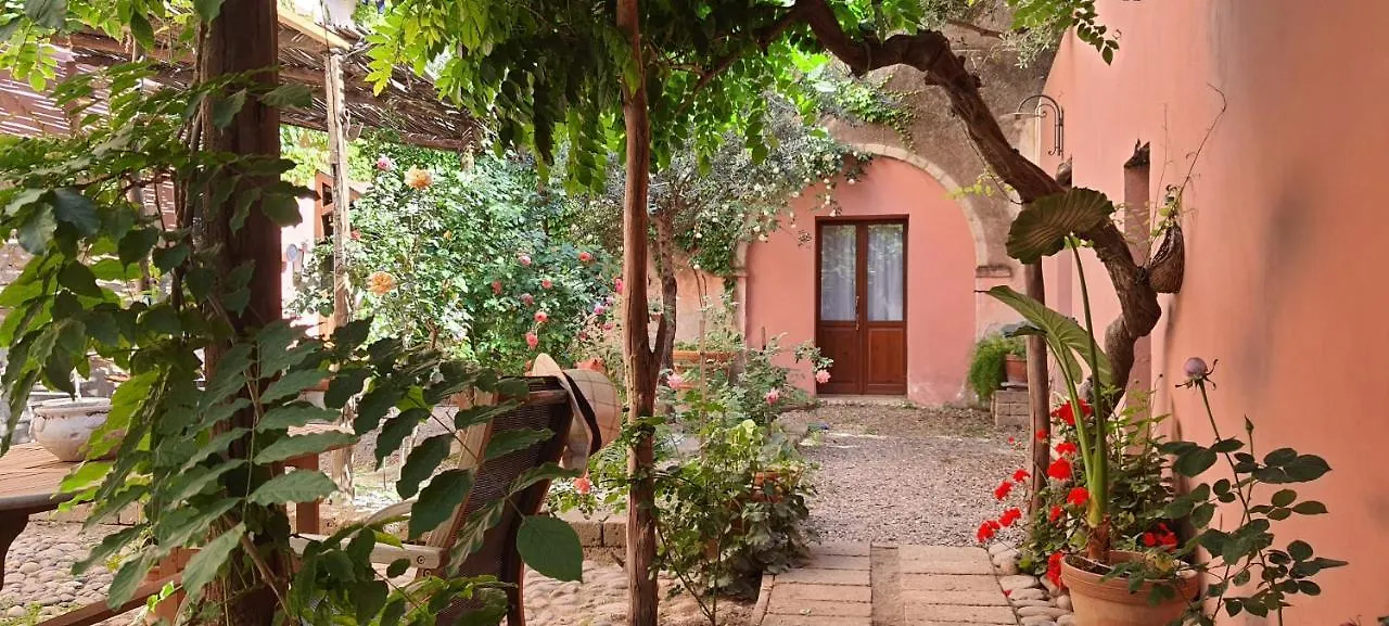 Casa Camboni-Dimora Storica Bed & Breakfast Italy
