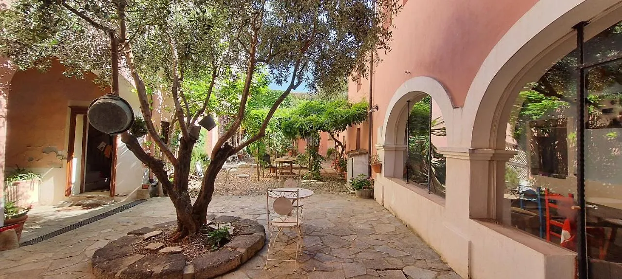 Casa Camboni-Dimora Storica Bed & Breakfast San Vito (Sardinia)