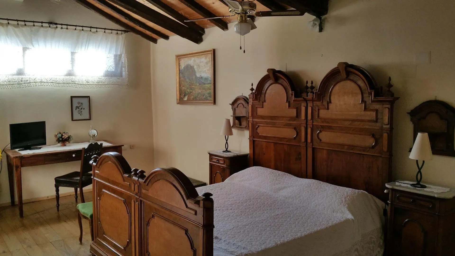 Casa Camboni-Dimora Storica Bed & Breakfast